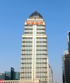 上海 ·  中国平安金融大厦